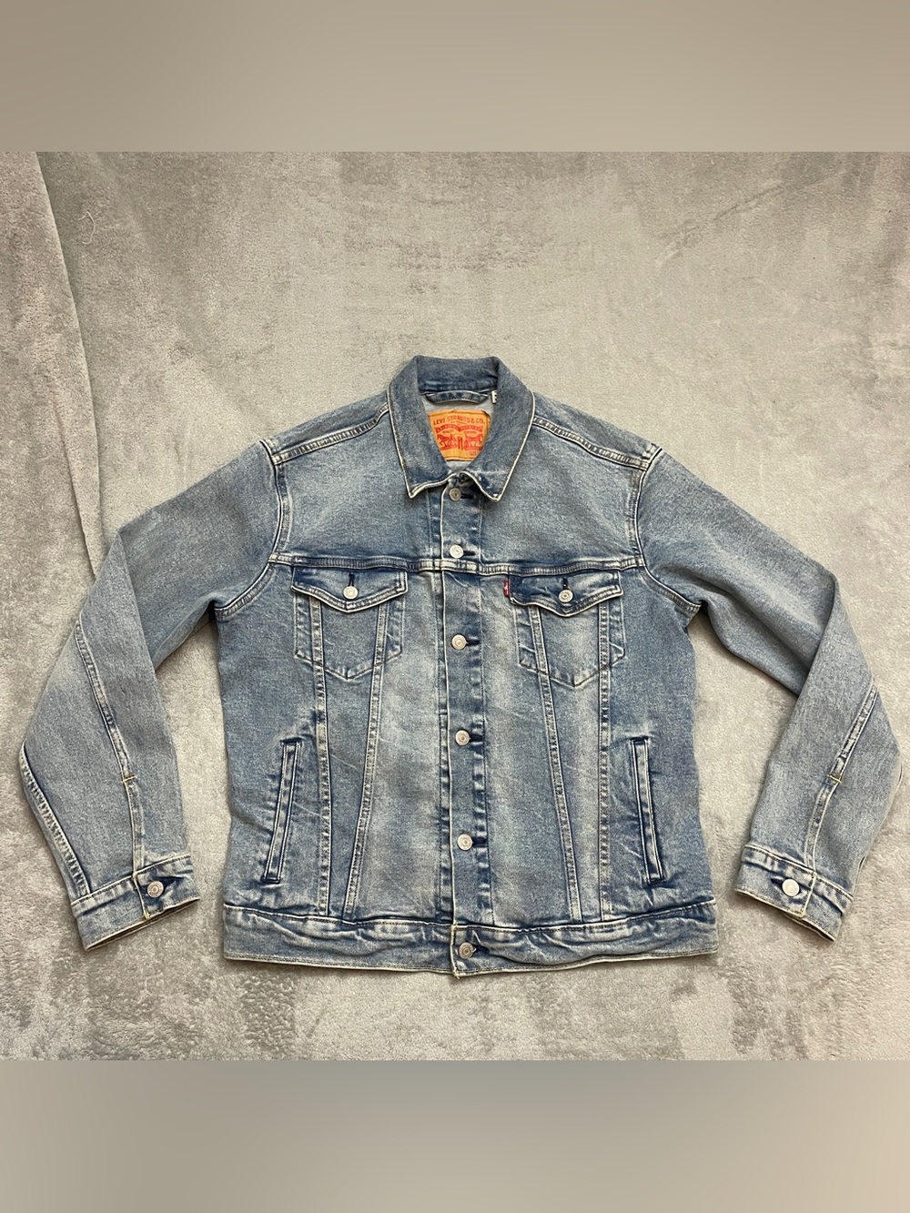 Levi's Trucker Jacket Light Stonewash Blue Mens Size Medium